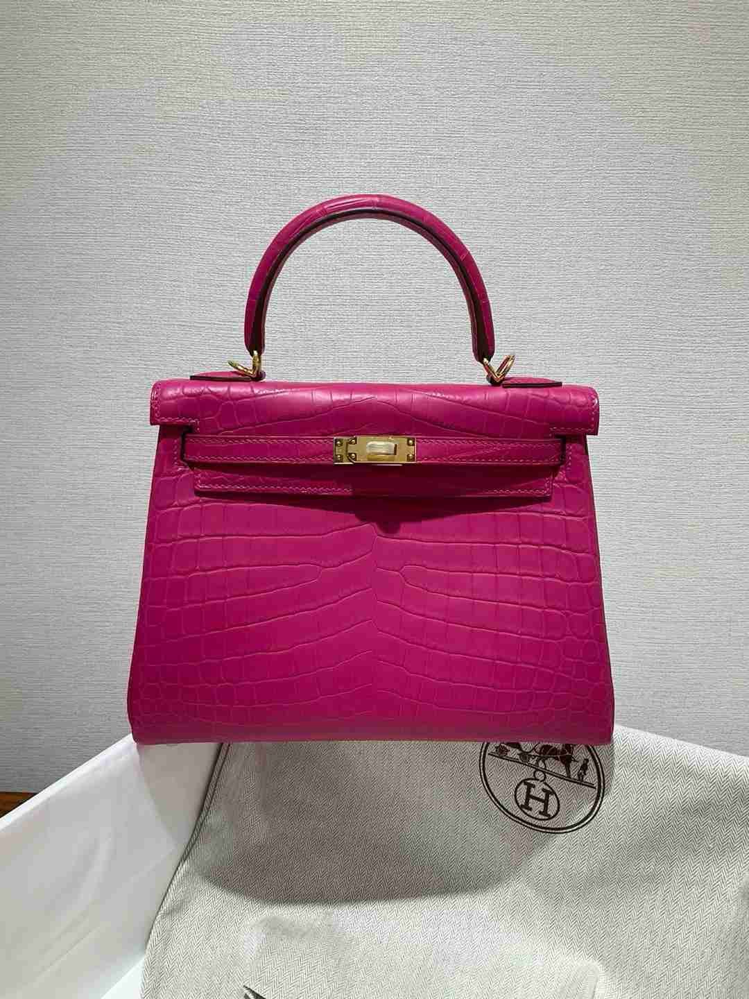 Hermes Kelly 25 matte Niloticus Crocodile J5 Rose scheherazade GHW